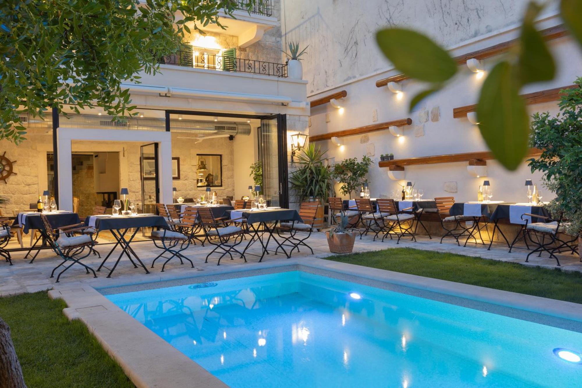 New - Casa Columba - 4 Star Design Boutique Hotel With Outdoor Pool & Private Garden (Adults Only) 马卡尔斯卡 外观 照片