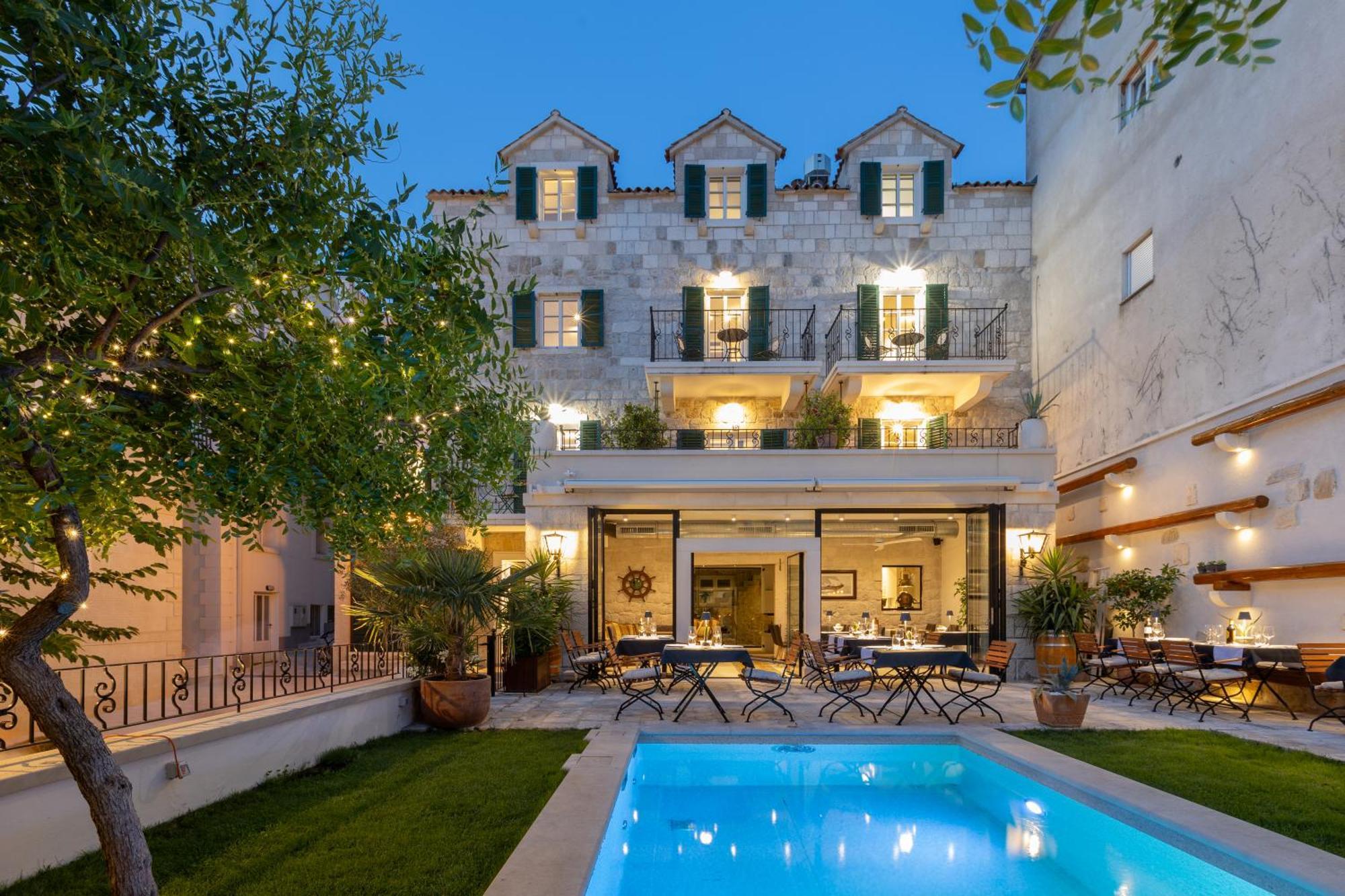 New - Casa Columba - 4 Star Design Boutique Hotel With Outdoor Pool & Private Garden (Adults Only) 马卡尔斯卡 外观 照片
