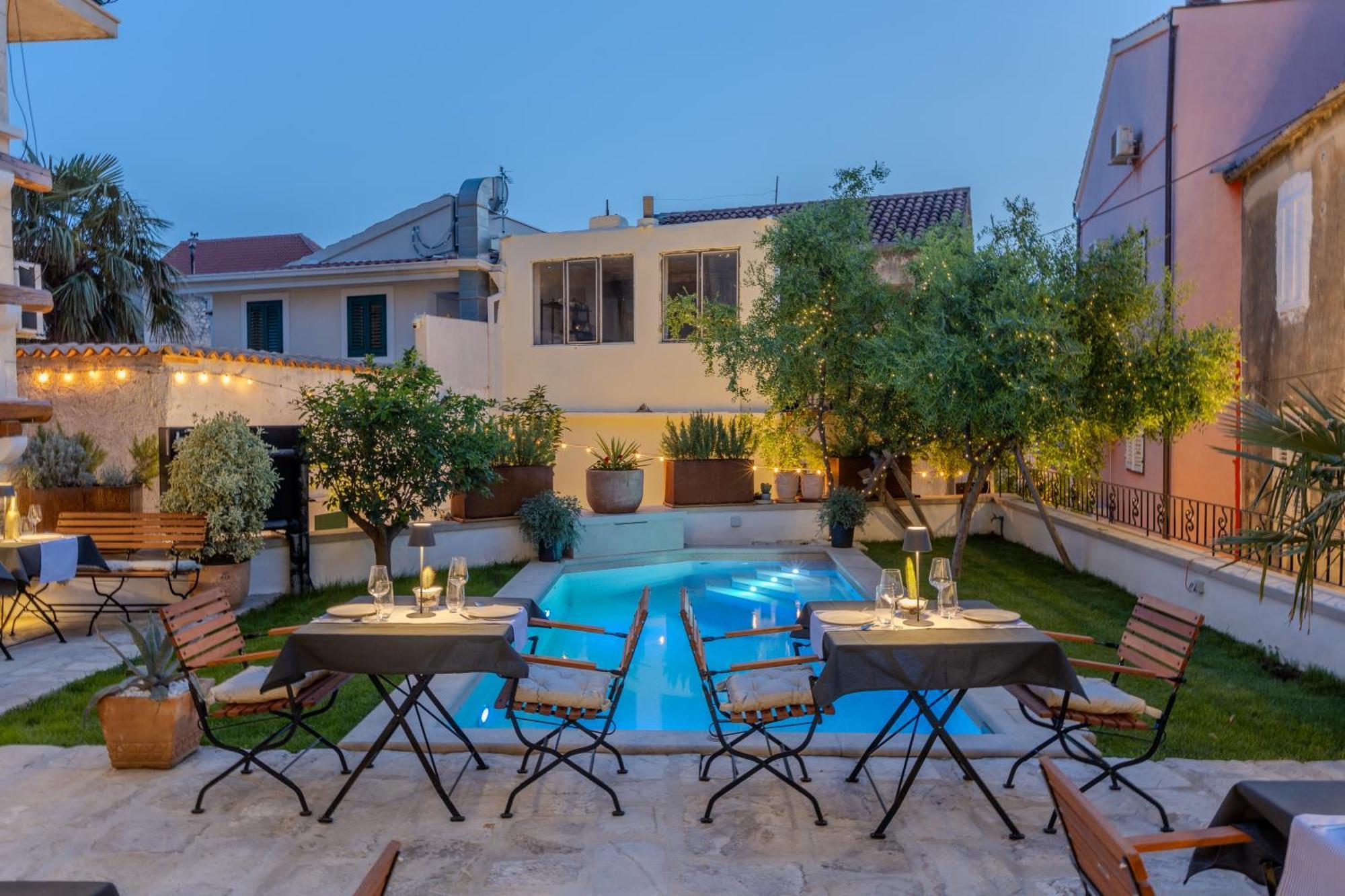 New - Casa Columba - 4 Star Design Boutique Hotel With Outdoor Pool & Private Garden (Adults Only) 马卡尔斯卡 外观 照片