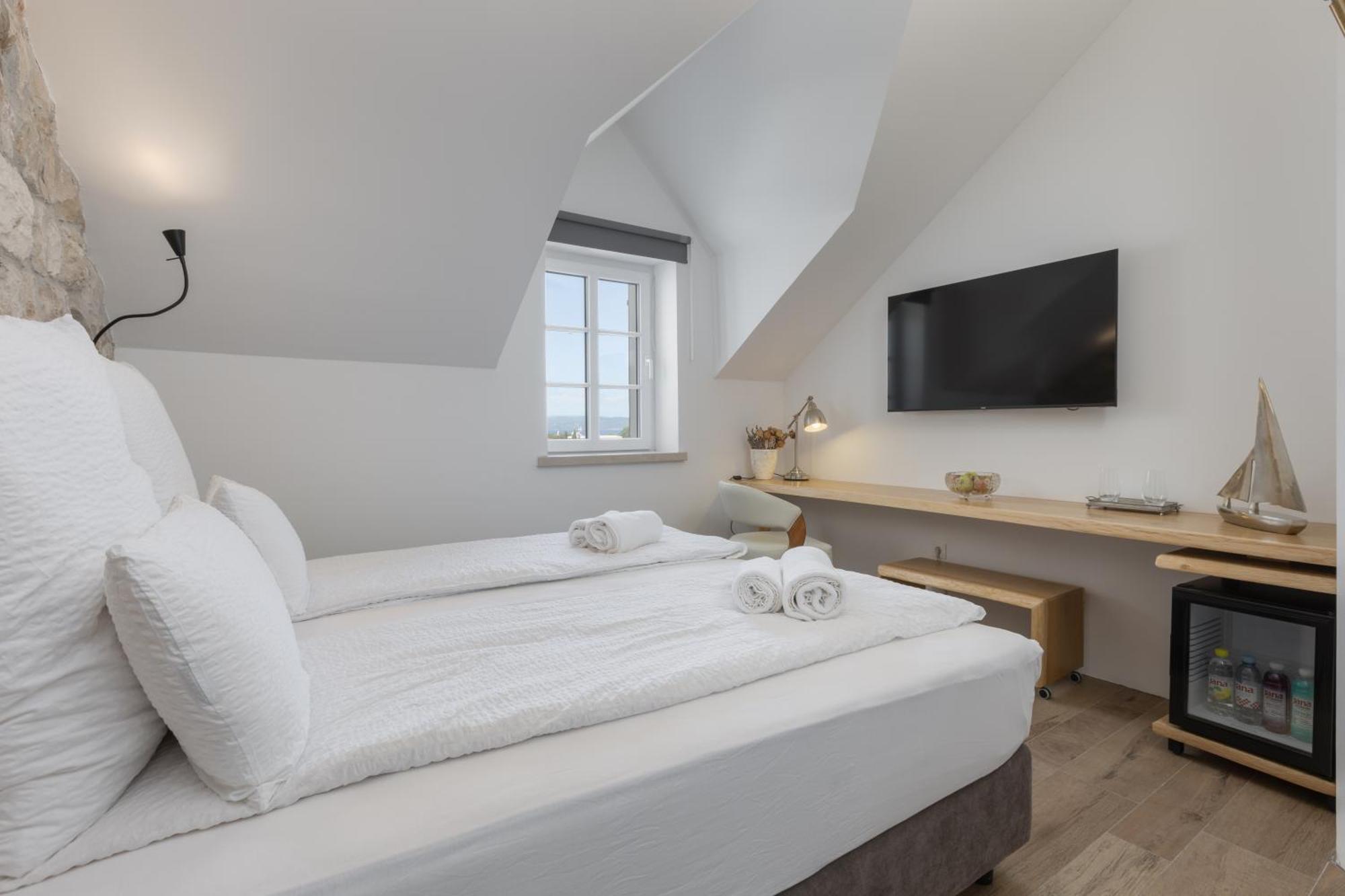 New - Casa Columba - 4 Star Design Boutique Hotel With Outdoor Pool & Private Garden (Adults Only) 马卡尔斯卡 外观 照片