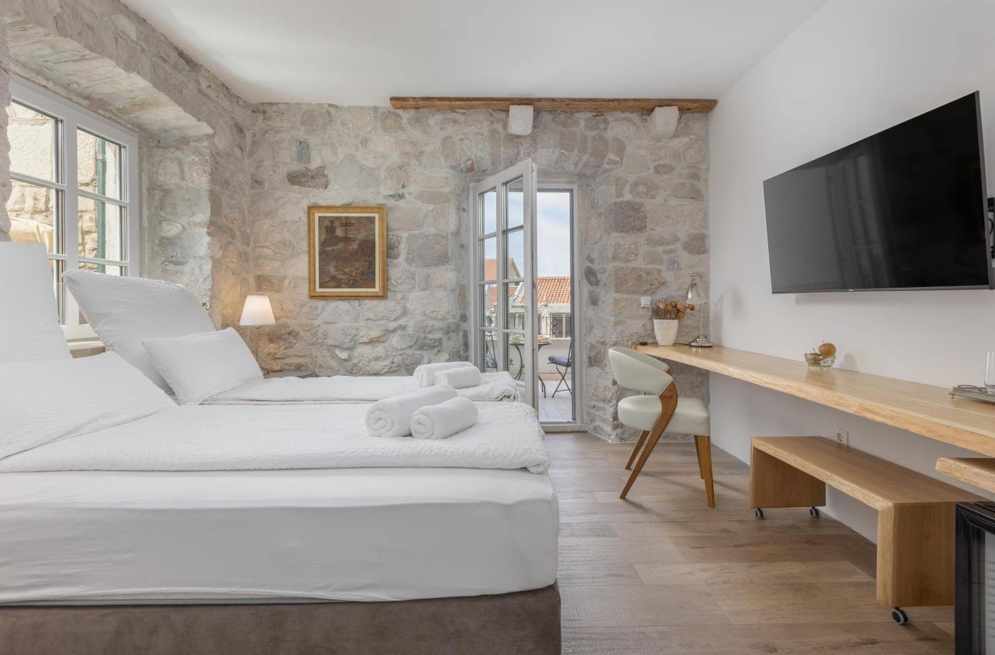 New - Casa Columba - 4 Star Design Boutique Hotel With Outdoor Pool & Private Garden (Adults Only) 马卡尔斯卡 外观 照片