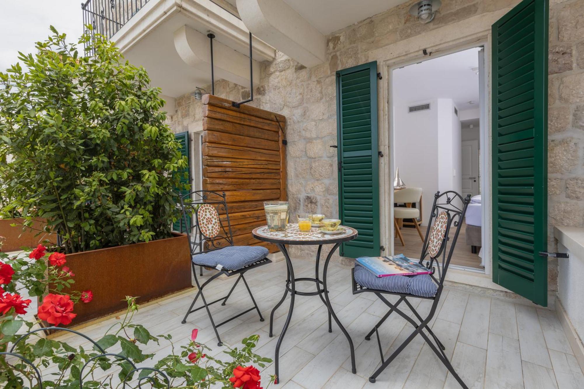 New - Casa Columba - 4 Star Design Boutique Hotel With Outdoor Pool & Private Garden (Adults Only) 马卡尔斯卡 外观 照片